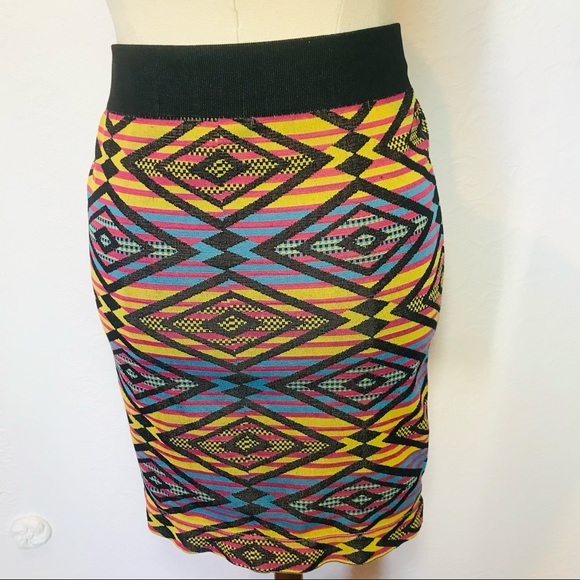 SPORTSGIRL Colourful Geometric Pencil Skirt Size S Casual Party Event - Picture 2 of 3